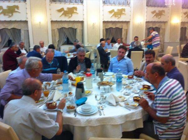 Tigem'de İftar